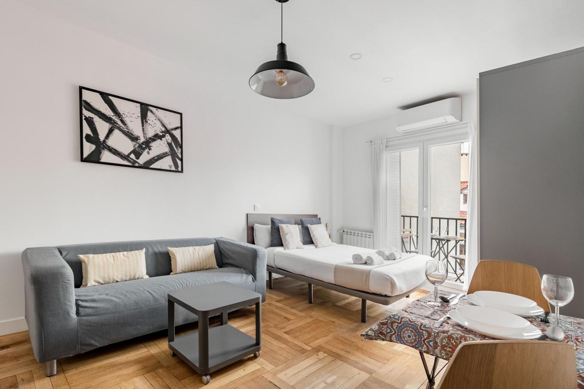 Charming Sol Studios Madrid Esterno foto